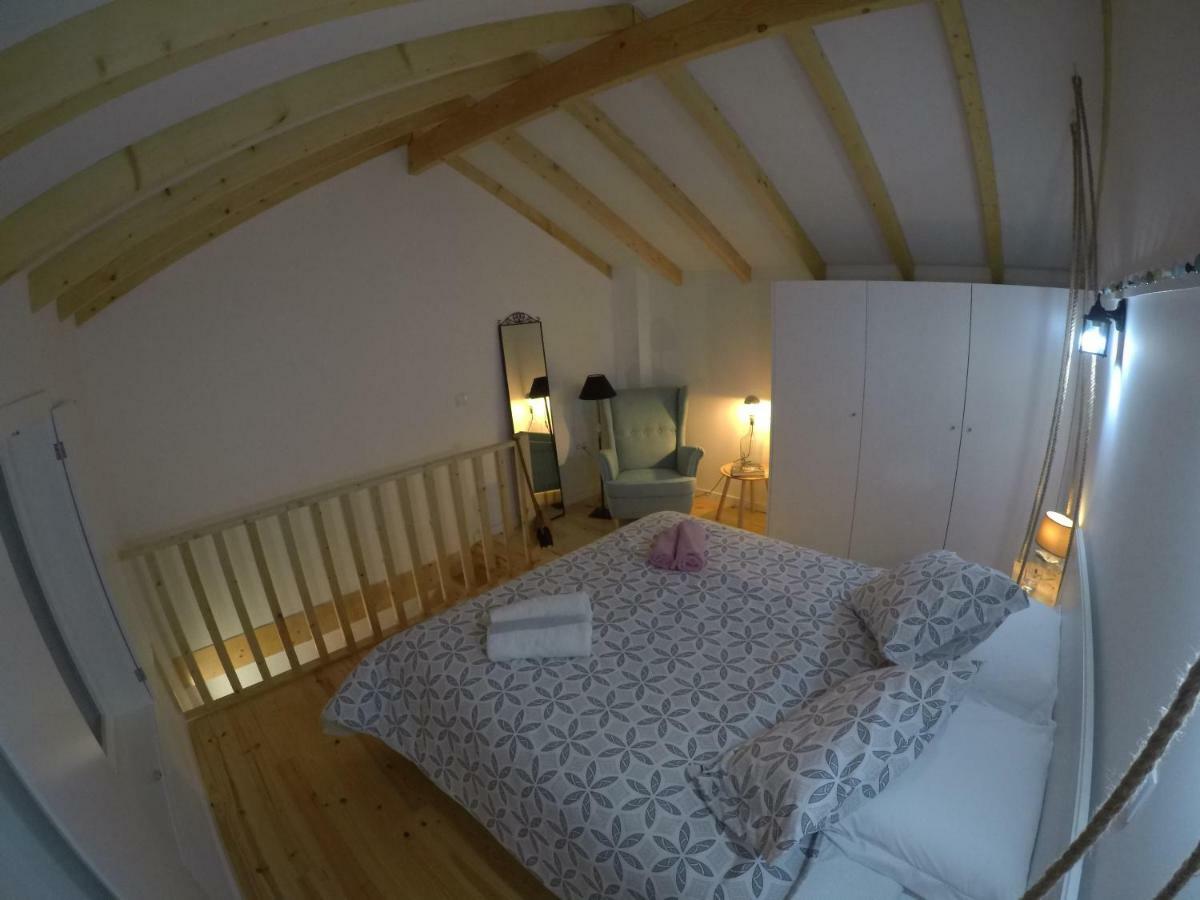 דירות פורטו Loft Martires מראה חיצוני תמונה